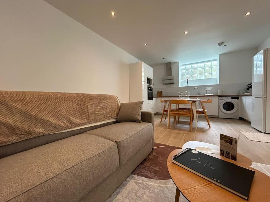 Apartamento Chez Aya Épernay Exterior foto